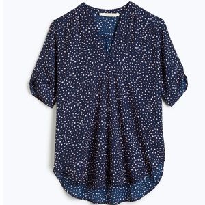 💟 2 for $20
Like New! Lush Daelia Split Neck Blouse